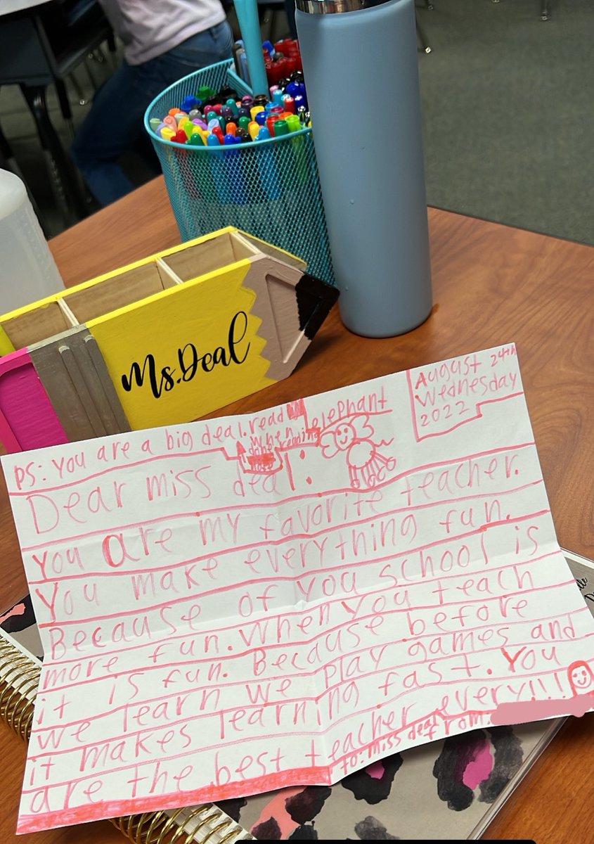 MsDealsClass's tweet image. What an incredible first week of school! I feel so lucky to teach these amazing kiddos! ❤️