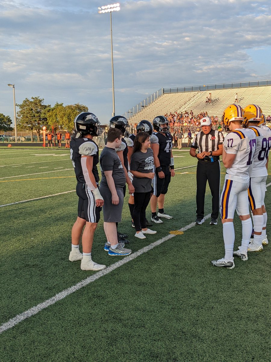 Coin toss Kids Captains: 
Isabella Bebout and Jon Clark

#iahsfb