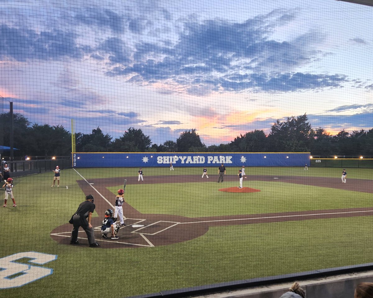 TheShipyardPark's tweet photo. #ShipyardParkViews #TopGunBaseball
#FridayFeeling https://t.co/S7mlmVnOwi