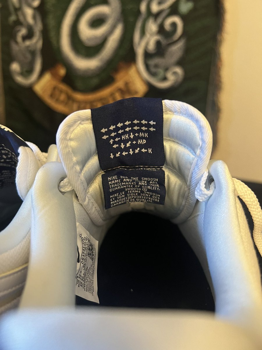 EX_Gurren's tweet photo. I don’t normally buy AF1’s but I had to make an exception to celebrate one of the most iconic moments in video game history. Thank you @markman23 for the amazing fighting game collaboration!
#evomoment37 #daigoparry #nike https://t.co/lmdbJQjj2J