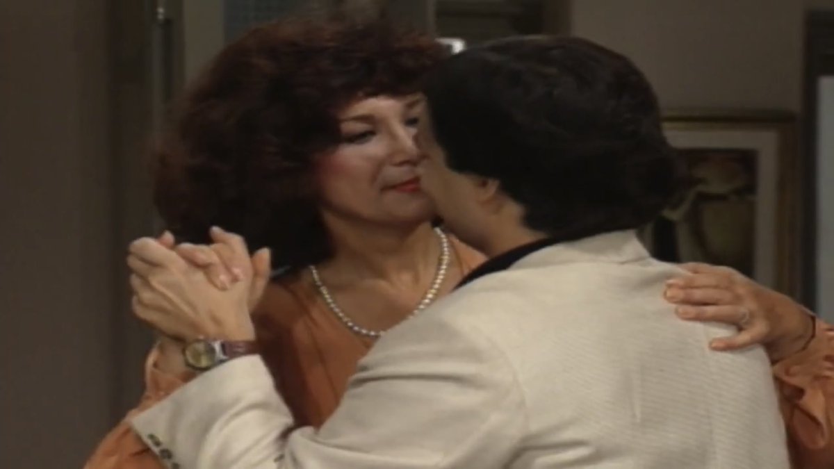glorisio's tweet photo. Shippei! Tô nem aí ❤️😂 #meubemmeumal #mariaestela #cassiogabus https://t.co/QhCOcsShxq