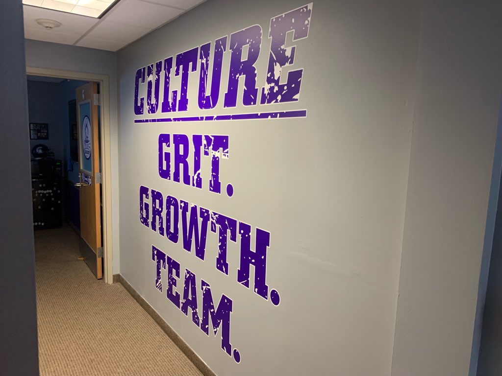 WinonaState_FB's tweet photo. Our home got a new look courtesy of Fountain City Graphic Image! 

Thank you for helping us put our culture into view! #GGT⚔️

🔗 https://t.co/xDu2bTBuQ1 https://t.co/kPPvyOR4Zt