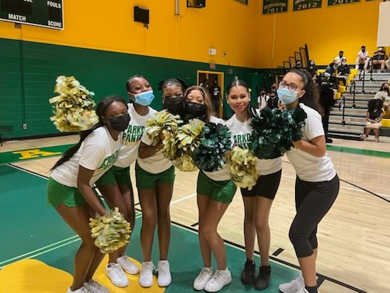 ParkdaleHighMD's tweet photo. Student Orientation Day💚 https://t.co/HvxB0DvNKl
