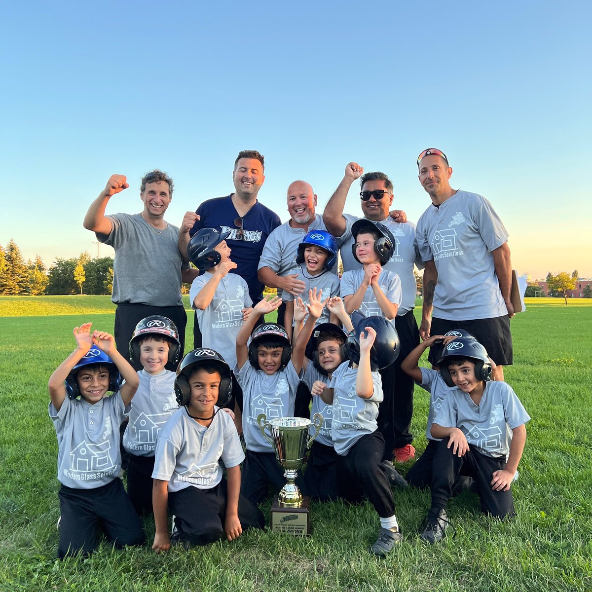 MatthewG1988's tweet photo. Your 2022 8U Baseball Champions!!!!
#wearethechampions https://t.co/vopmQbyKfA