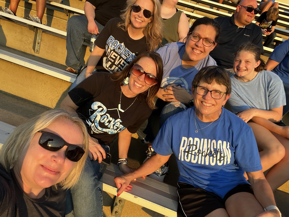 Lisa Houle tweet media