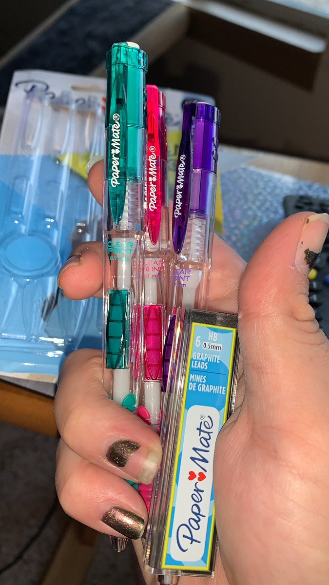 Liney Stark tweet media