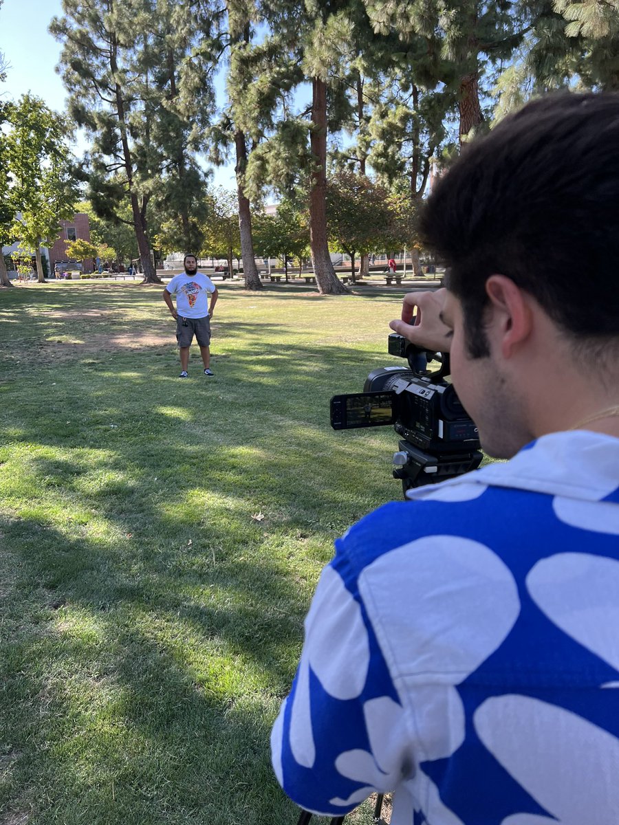 CruzTheCreatorr's tweet photo. MCJ 121 Video for News Students getting hands on with our Electronic News Gathering Cameras for the first time 📹 Can’t wait to see them progress this semester 🙌🏼 #wearemcj @FSMCJDept https://t.co/dqaAZRP3wE