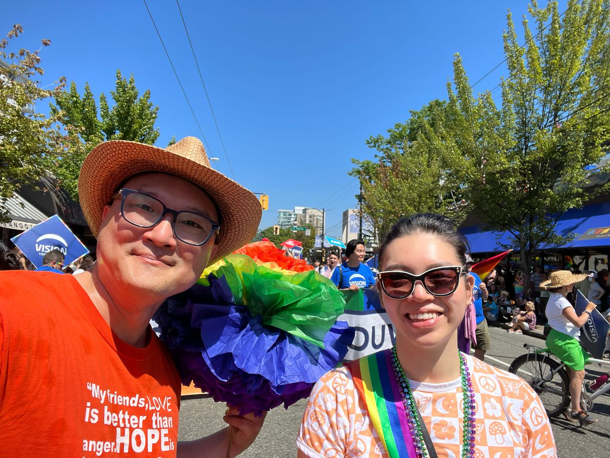 henryyaormd's tweet photo. 2/2 Happy Pride everyone!
@Dave_Eby @GeorgeChowBC @KatrinaCBurnaby @SusieChant_nvs @SChandraHerbert @JennyKwanBC @JackTrovatoRMD @BCNDPCaucus @bcndp #BCPride #PrideBC #Pride https://t.co/yoLuAzWHUm