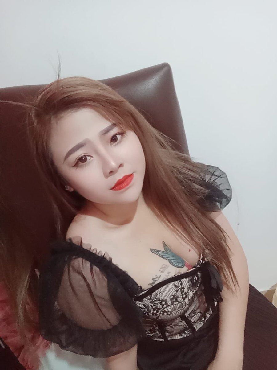 Dominic14776265's tweet photo. مساج كويتي.  من جسد لآخر.  احجز الآن
https://t.co/LHHAa1D2bQ 

#massage_in_salmiya

#massage_in_kuwait 
#salmiyah 
#Massage https://t.co/zmnet30dwi
