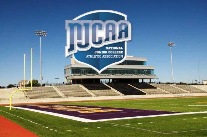 NJCAACOLLEGE__'s tweet photo. Louisiana Community Christian vs. Blinn - NJCAA Football
Saturday, 8/27/2022 @ 8p.
For the Live Link click here➡️ https://t.co/Zh8xeBHzwx

@BlinnAthletics @landon_remsing @BlinnCollegeAT @ArianaViera10 @_mikeGee_ @Coach_RyanMahon https://t.co/QQWC4JBGIw
