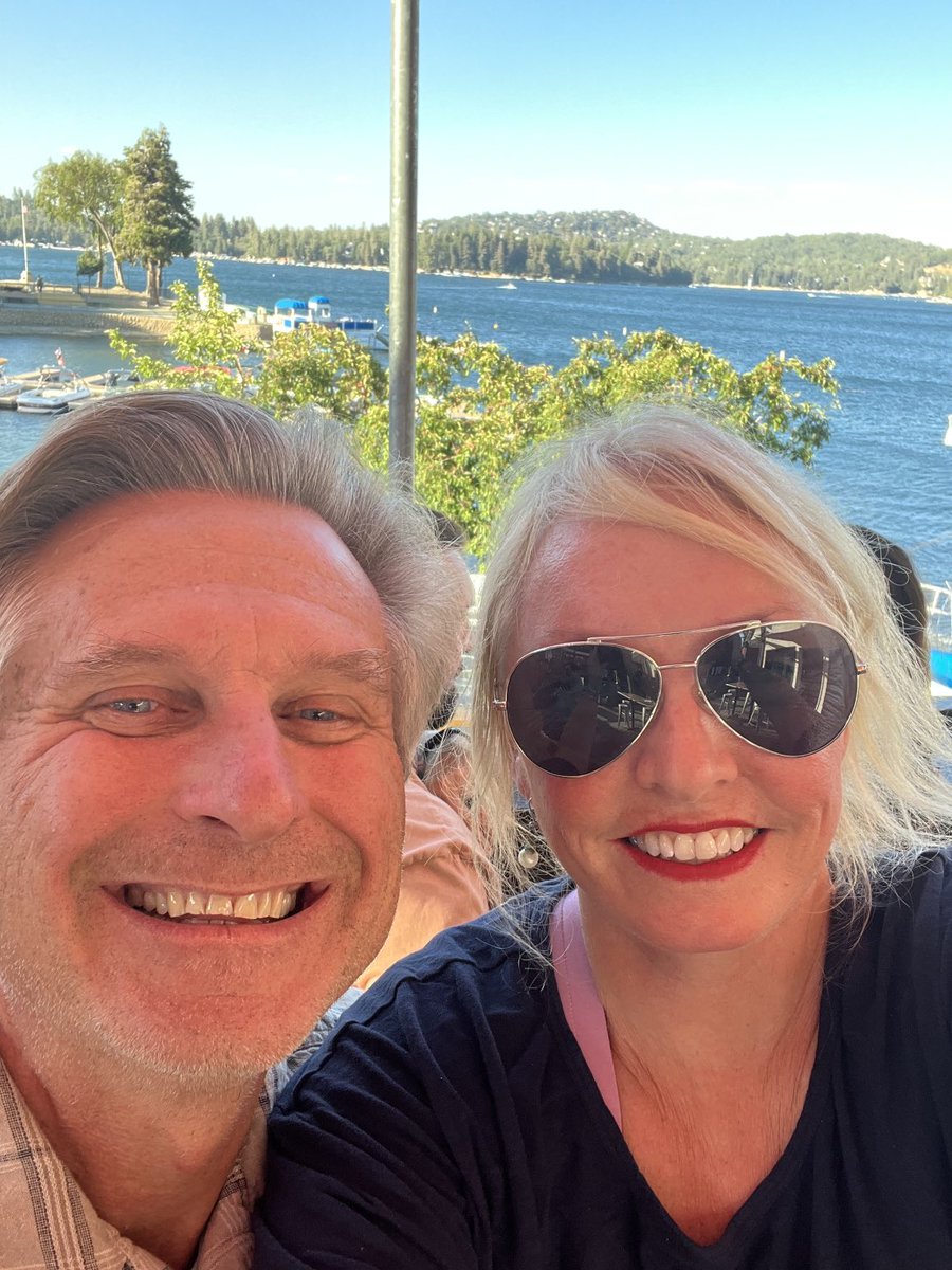NanSalley's tweet photo. Why we love #lakearrowhead  drinks and dinner at the #lakefronttaproom.   Friday night lights! https://t.co/guTJAblGch