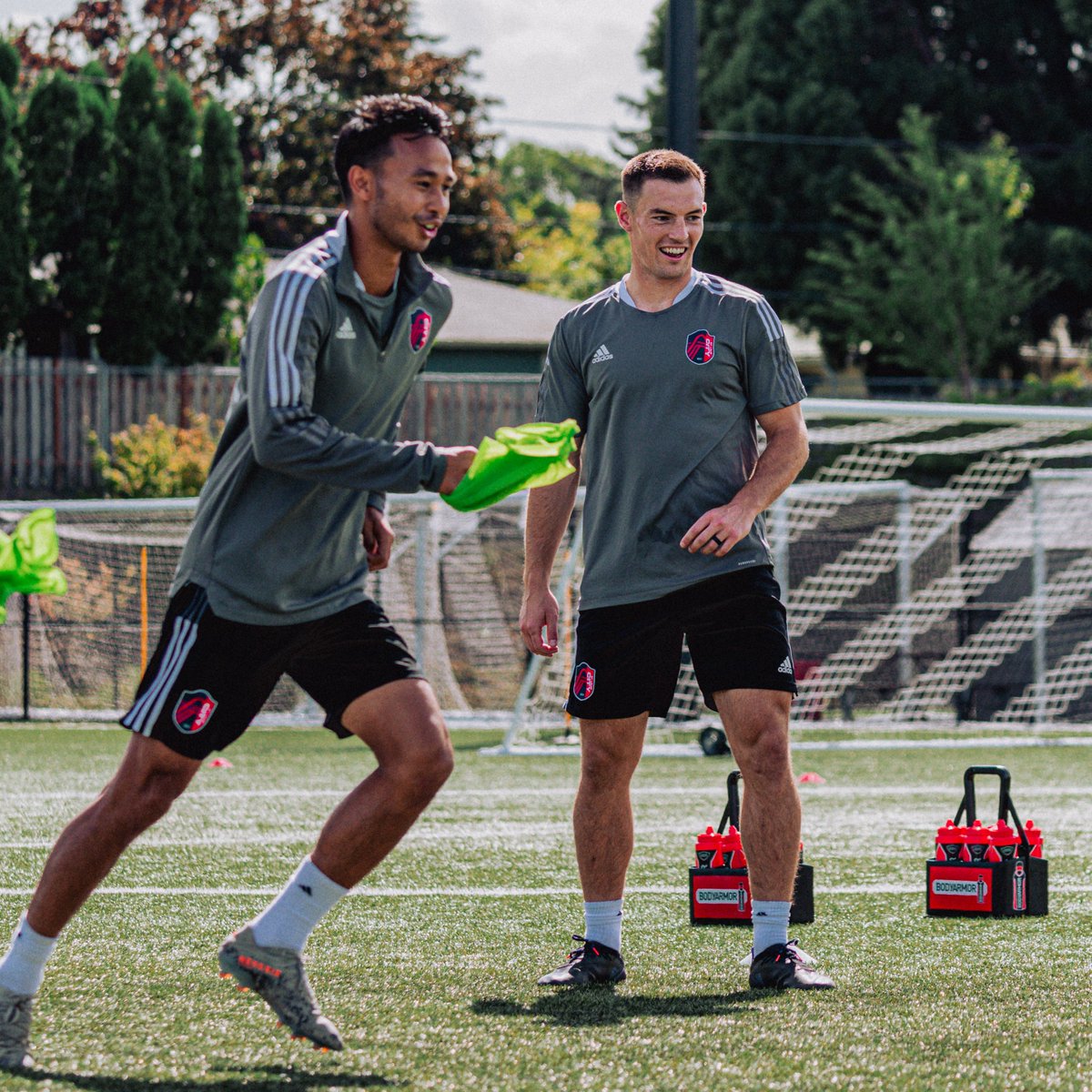 stlCITYsc's tweet photo. All smiles ahead of matchday 😄

See you soon, @TimbersFC2 https://t.co/mkbIYMEsgP