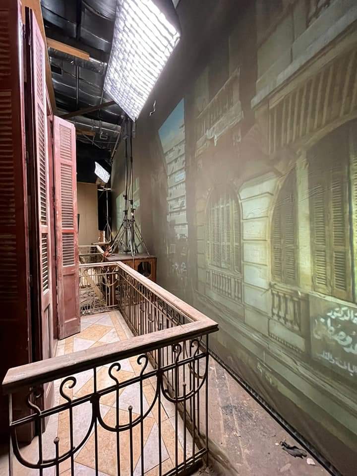 EmanElalaby's tweet photo. ديكور :عيادة جلال طنطا 
اشراف فني و ديكور : عاصم علي 
#Productiondesigner :Asem ali

Part 1 
#productdesign #artdirector #setdsign
#BehindTheScenes
#وش_وضهر #آياد_نصار #ريهام_عبدالغفور
#شاهد_VIP #شاهد https://t.co/Ul0MeiqjzD