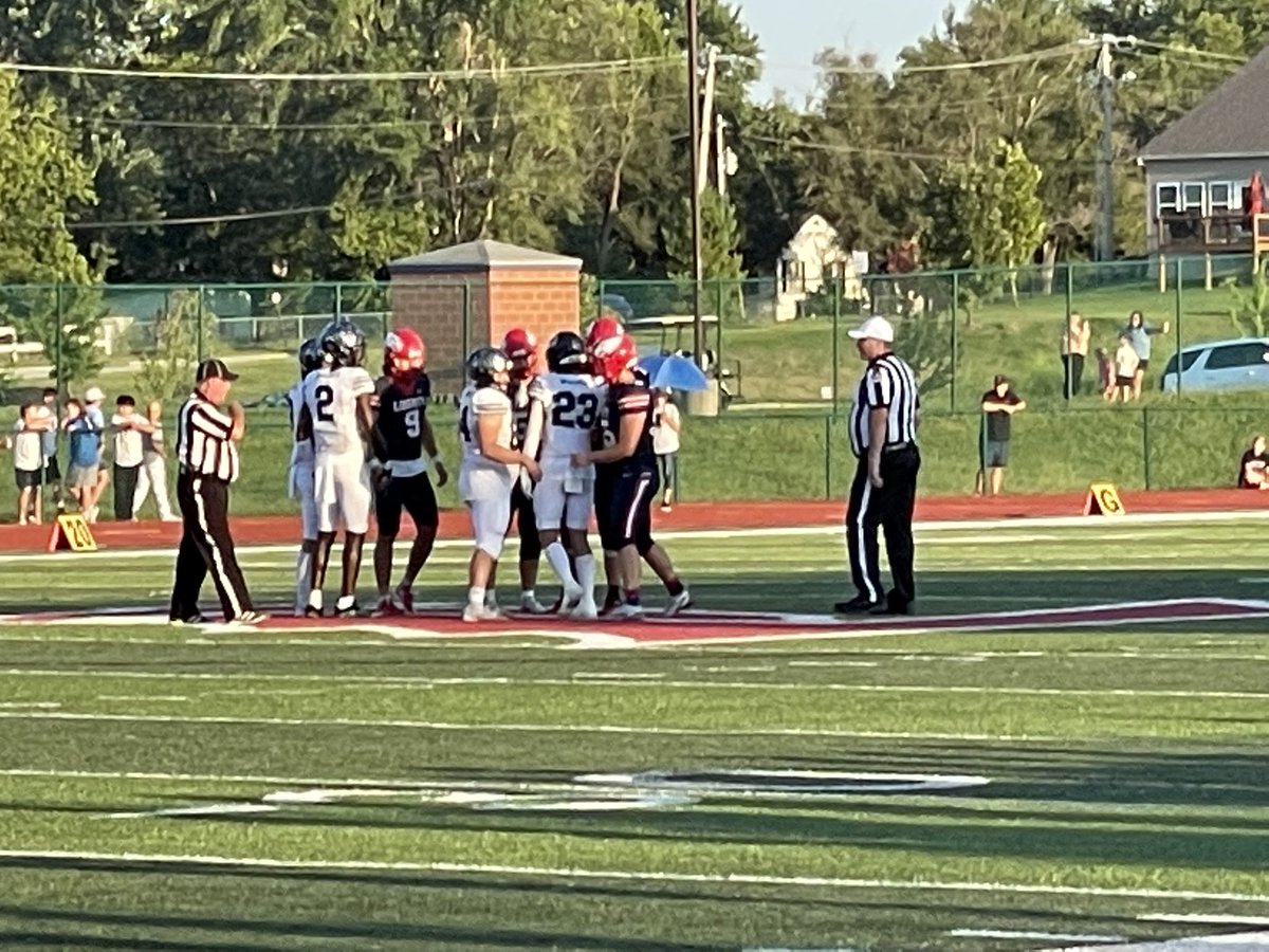 WSD_JMueller's tweet photo. Excited to see our athletes, cheer teams, dance team, band, students, and parents out tonight at LHS v THS! https://t.co/rukeE5mWk0
