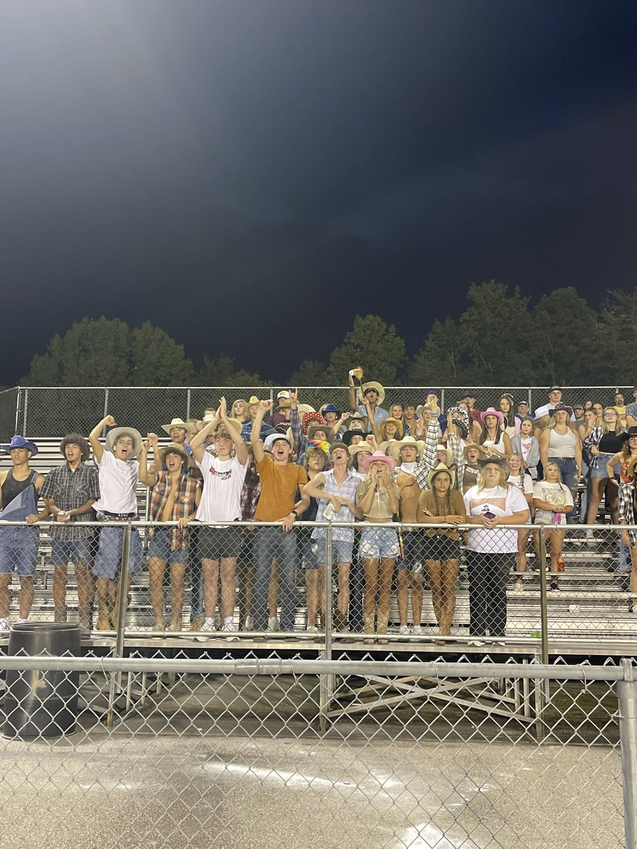MPHS Cheer tweet media