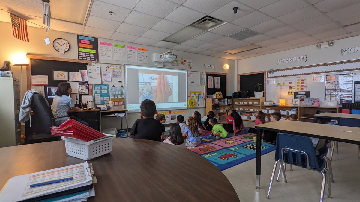 Hodge Elementary tweet media