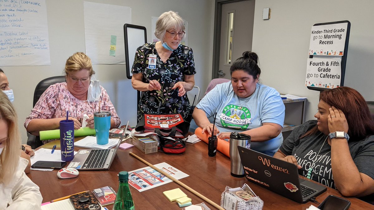 Hodge Elementary tweet media