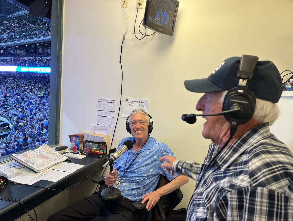 Zach Zaidman On Twitter Bob Uecker Visiting The Cubs Radio Booth In zach-zaidman-on-twitter-bob-uecker-visiting-the-cubs-radio-booth-in
