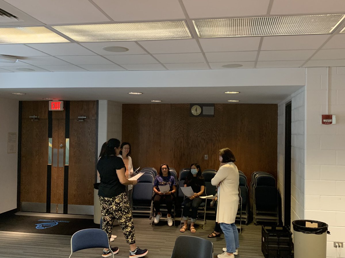 MDominguezD15's tweet photo. Reflecting on how amazing this year is going to be for our @MultilingualD15 learners after leading a full day of professional development with our ESL Resource teachers. #ProudToBe15 https://t.co/nLc9TlTjPt
