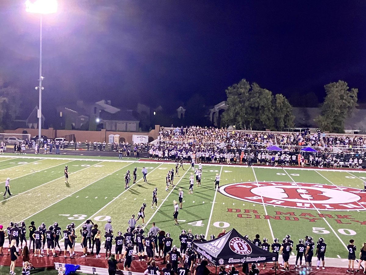 ValerieChinn's tweet photo. Congrats @Ballard_Bruins Football beating @MaleBulldogs 12-7 https://t.co/G5UqdGZJ5q