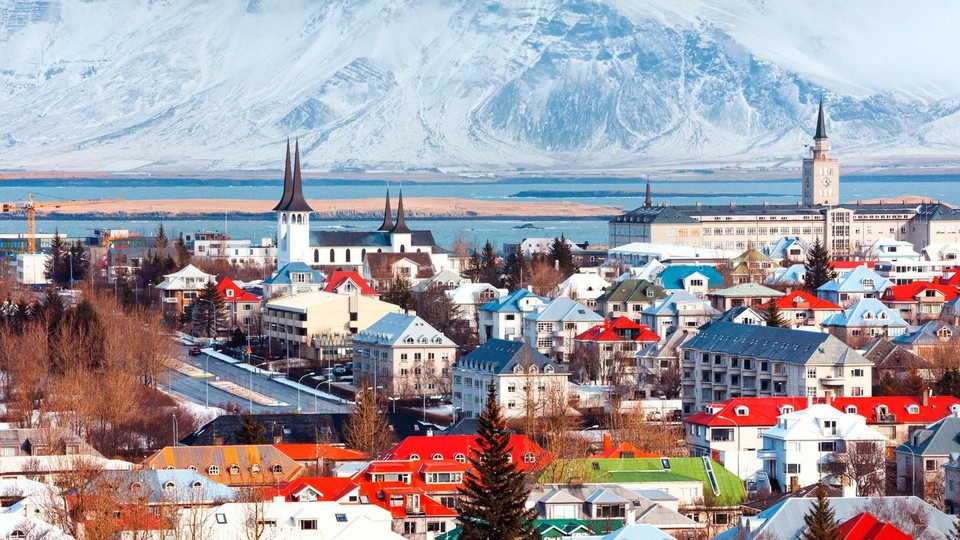 DtravelDAO's tweet photo. Visit the stunning city of #Reykjavík 🇮🇸 

➡️ Book this #directstay with #crypto and pay 0% fees:

https://t.co/02PcutadsJ

Hosted by Fred, this incredible 3 bed apt. is close to popular points of interest: #Hallgrímskirkja, stores, nightlife &amp; the #Fagradalsfjall volcano! https://t.co/7WFm8HKxbU