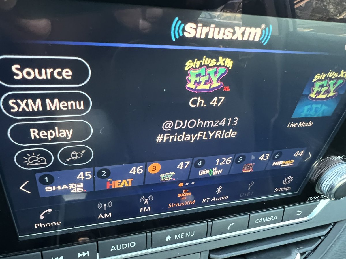 TedLamy's tweet photo. I had to start the weekend with HBi$$i @thehappyhourwHB and @djohmz413 on @SiriusXMFLY #FridayFLYRide https://t.co/bumHIqVEKW