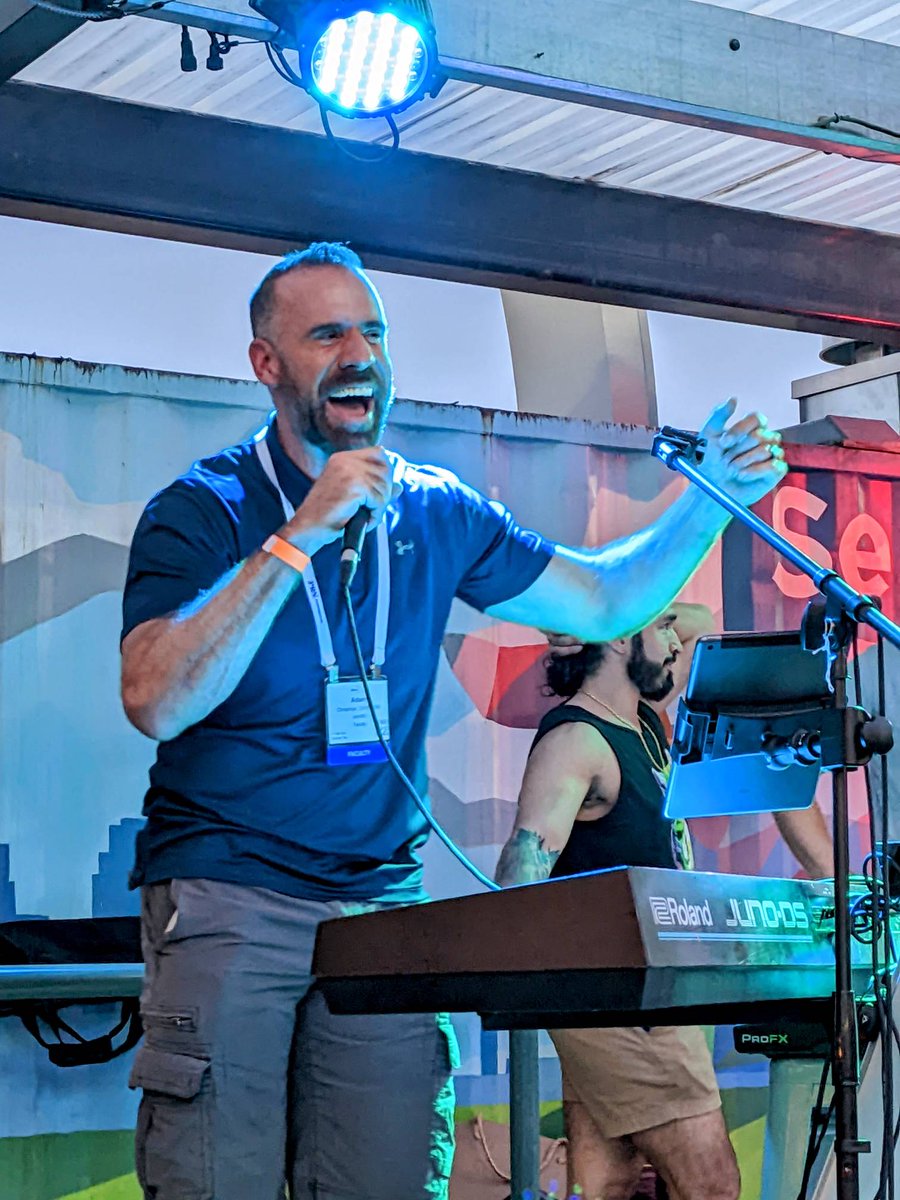 dvm360's tweet image. Our chief veterinary officer Dr Adam Christman is kicking off our first ever BLOCK PARTY at #FetchKC. Yet another way we work to make education fun! #vetmed