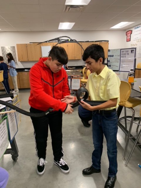 walker_leisd's tweet photo. Ms. Lambert’s physics class building foam rollercoasters!! #GoScienceGo https://t.co/VqRSYb8Ywb