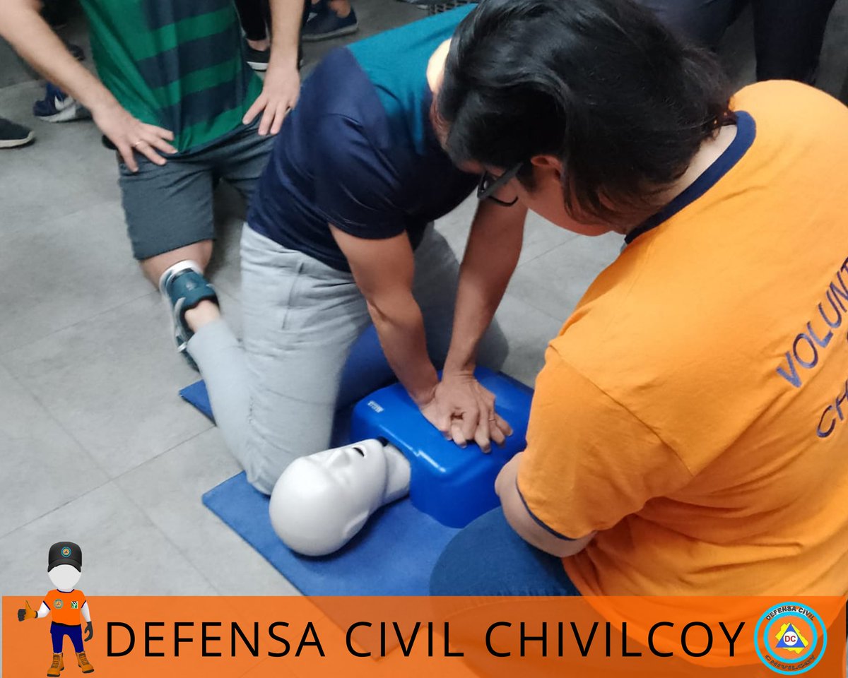 ChivilcoyDc's tweet photo. [ ESTA TARDE]
👷‍♂️Desde Dirección de Defensa Civil de la Municipalidad de Chivilcoy ,el Área de Capacitación llevó a cabo una Jornada de  RCP "Sólo con las manos", en esta oportunidad a Técnicos de #Atfachivilcoy
#INVOLUCRATE#CAPACITATE
#SOMOSDEFENSACIVILCHIVILCOY👷‍♀️👷‍♂️🇦🇷 https://t.co/d2SEe3To4i