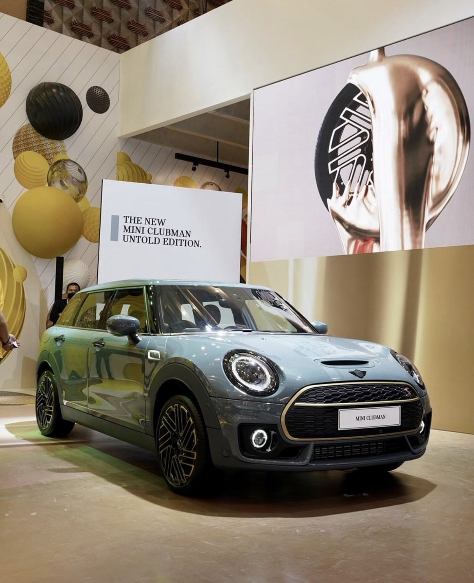 dewahoya's tweet photo. The New MINI clubman untold edition ❤️ https://t.co/007Z8W3NLy