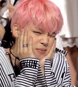 jmnpicbot's tweet photo. @jiminafterglow here's two squishmins as an apology for the late response ☺️ https://t.co/26kQ7t7hP6