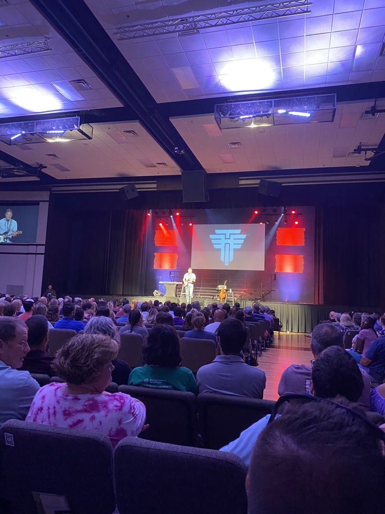 Birdeyputt's tweet photo. @timhawkinscomic So worth the wait. Tim never disappoints. Enjoyed the show in kernersville. https://t.co/xpd9KxsMpD