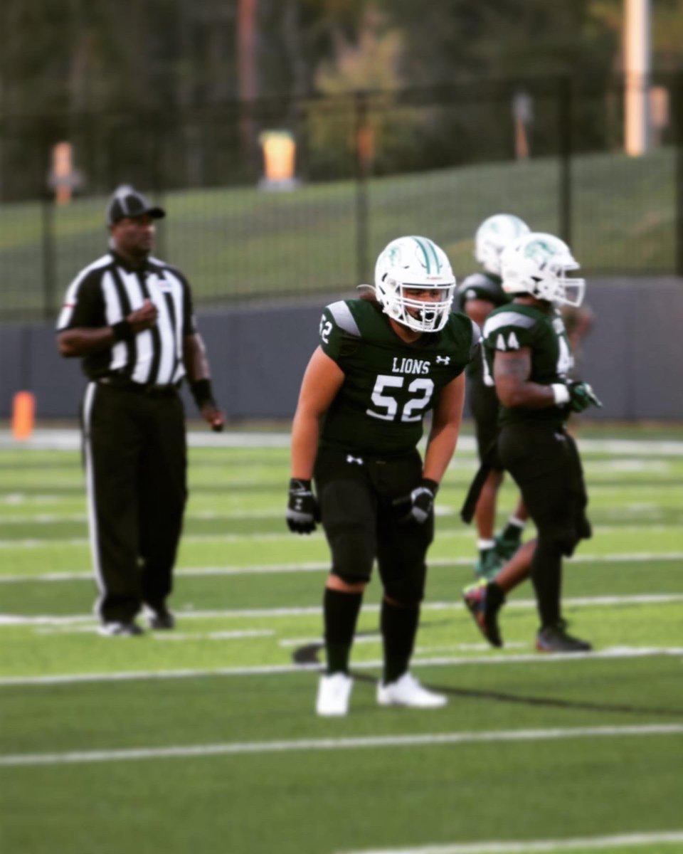 No better way to start off the season than with a win! @FloydGuidry54 <a href="/single_antonio/">Antonio Singleton</a> <a href="/SpringFootball/">Spring Lions HS Football</a> <a href="/ResendizEDU/">Pablo Resendiz</a> <a href="/CoachStrange06/">Freddie Strange Jr.</a> <a href="/CoachRhea87/">Coach Rhea</a>