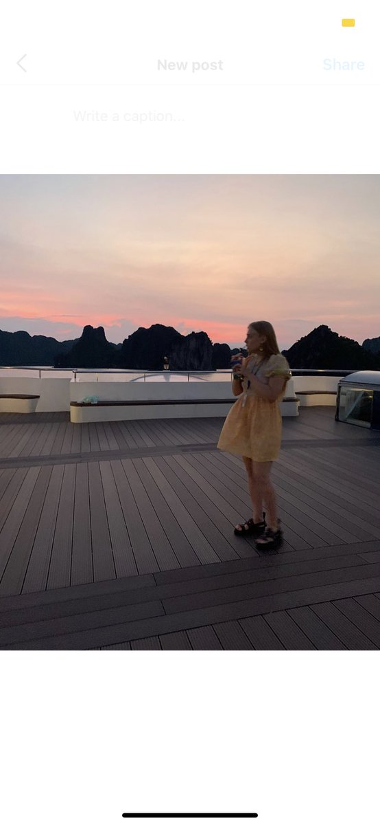MissMcCabe98's tweet photo. And that’s the end of my summer travelling! I’ve had the best time and I cannot wait to introduce a Vietnamese game- hữu ngh- to my class! 🌴📍💛 https://t.co/3gN67qhXHt