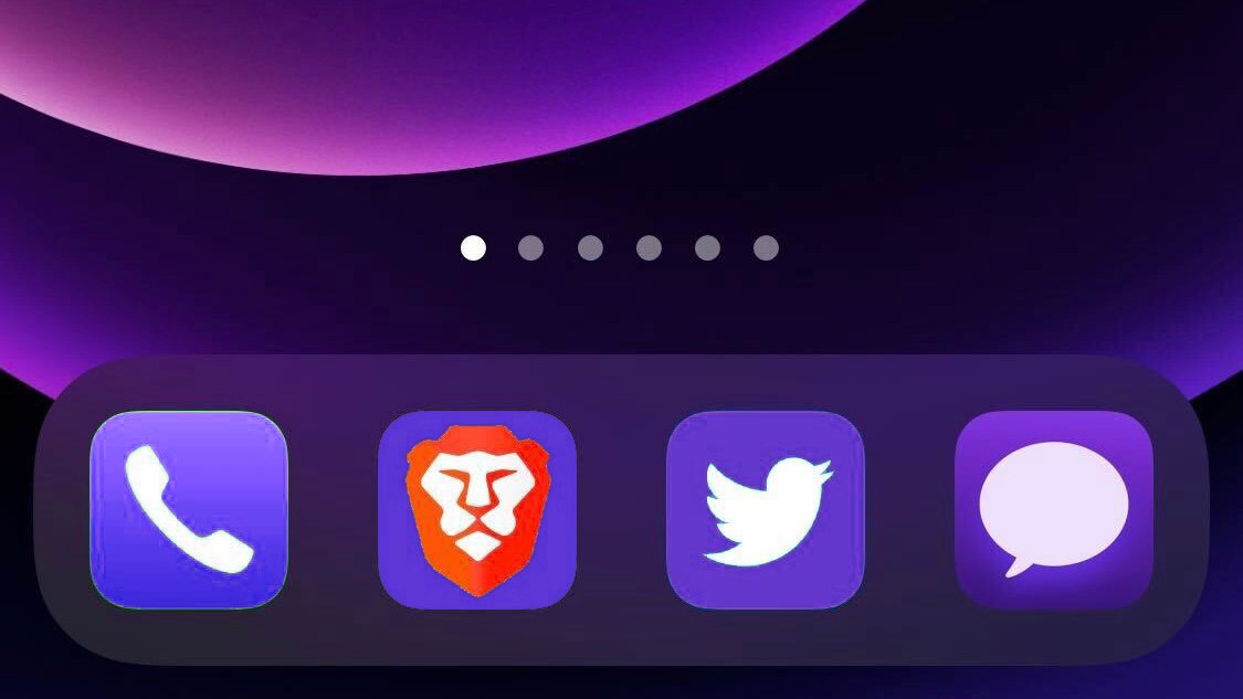 LnCT16773451's tweet photo. My Phone
#BAT
#brave
#ios
#android https://t.co/MIjAQjwhj7