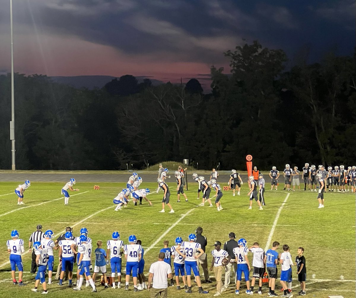 FreemanPS_Supt's tweet image. #freemanfalcons up 28-6 3rd quarter. #fridaynightlights