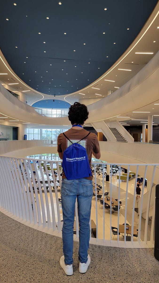 Giovanni Lara tweet media