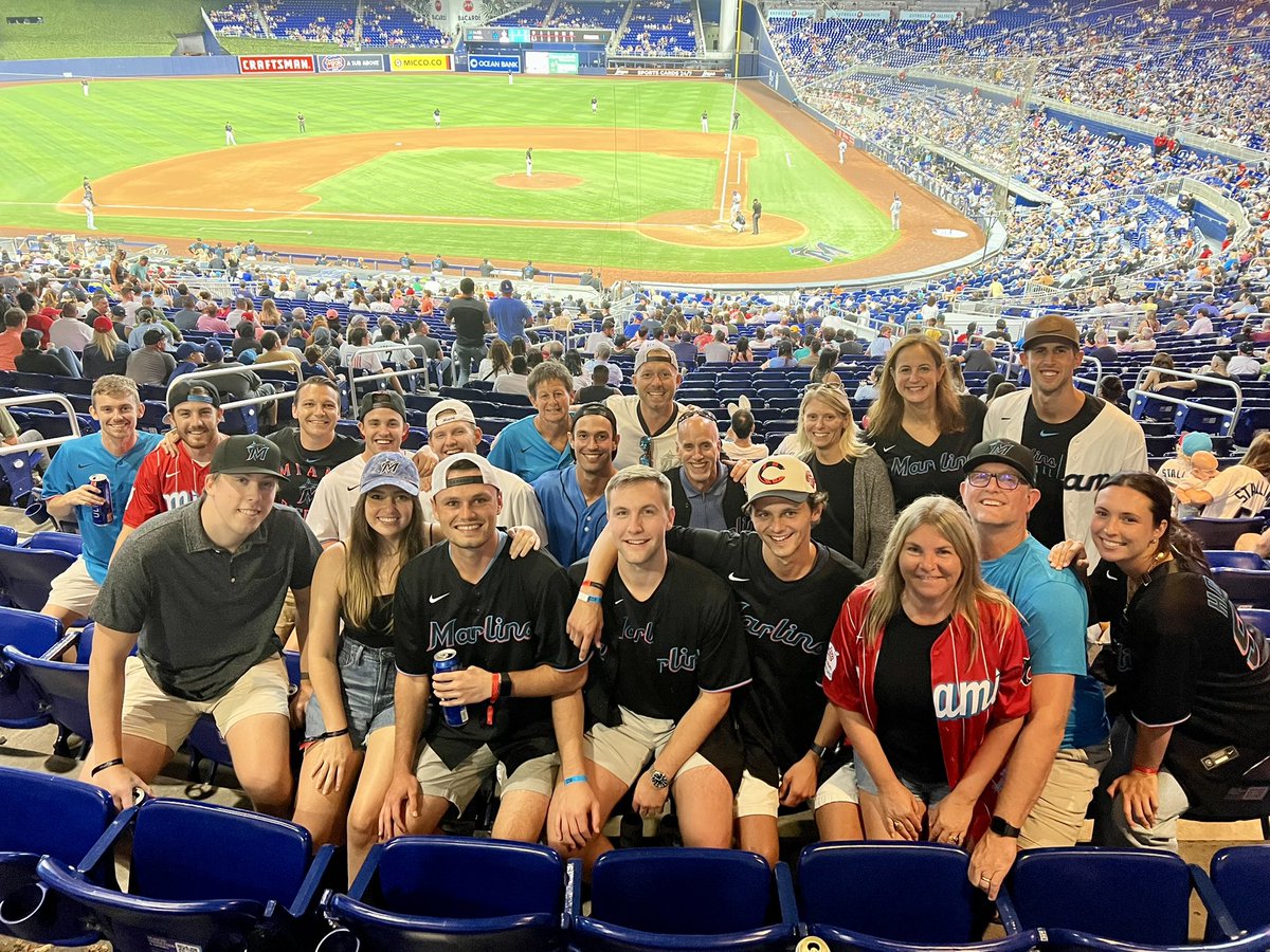 Coach Garrett tweet media