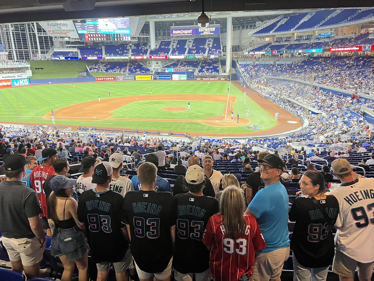 Coach Garrett tweet media