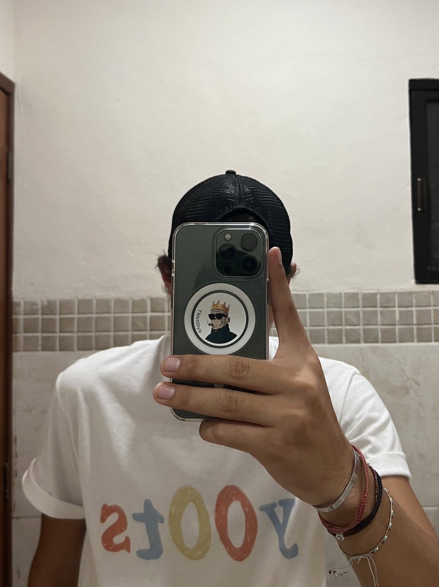 nftfml's tweet photo. YO YO YOOOOO 🤘🏽👀 @y00tsNFT 

#y00tsNFT #y00topia #y00t #NFTs 

@frankdegods @SolSorcerer
@jimmy14_sol @amanbehumble
@JerDeGods @AkayDeGods
@thebasedbob
@DarthDegen @AussieNftGuy https://t.co/Z9gmYDWccp