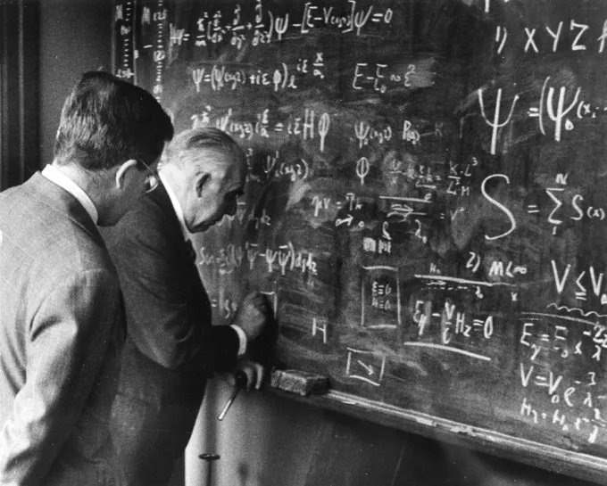 PhysInHistory's tweet photo. Niels Bohr lecturing his son Aage Bohr.                                                                              Aage was co-winner of the Nobel Prize in Physics, 1975. https://t.co/z4k0YHHf1m