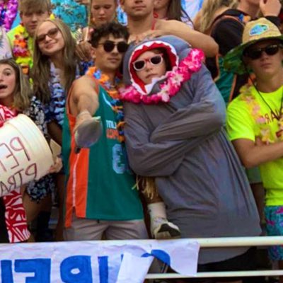 studentsect_phs's tweet photo. GREAT GAME PIRATES🏴‍☠️🏴‍☠️
60-32 
#NewProfilePic https://t.co/emLZdzW3KJ