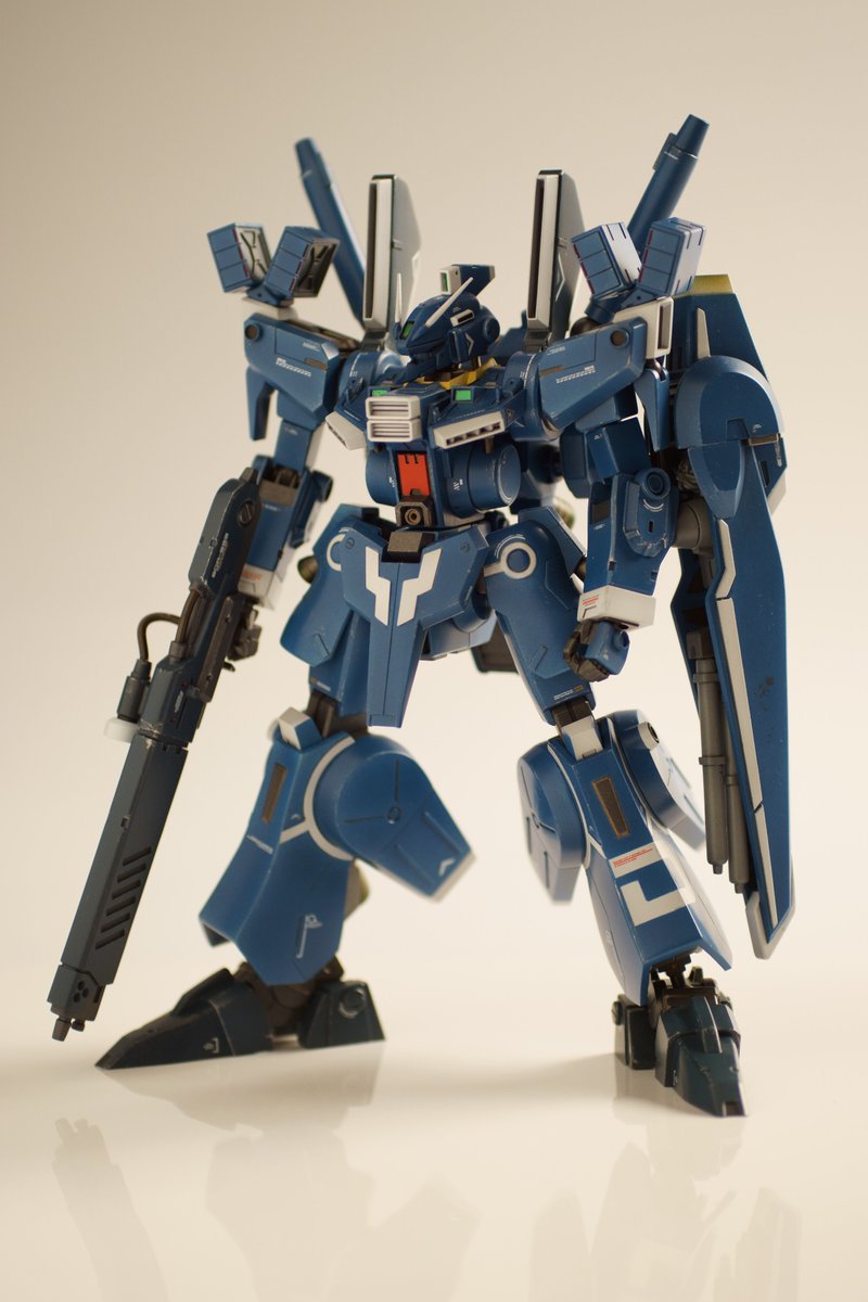 FogWorldModeler's tweet image. 代表作が増えてきて固ﾂｨ更新
３Ｄモデリングで改造したり、普通にプラ板やパテで改造したり、色々な素材で模型を楽しんでします。
最新作は、練習艦ジェイナス
最近人気なのは超量産型サク
初めての３Ｄモデリング改造はガンダムMk-V
#ジェイナス #サク #ガンダムmkv #3Dプリンター