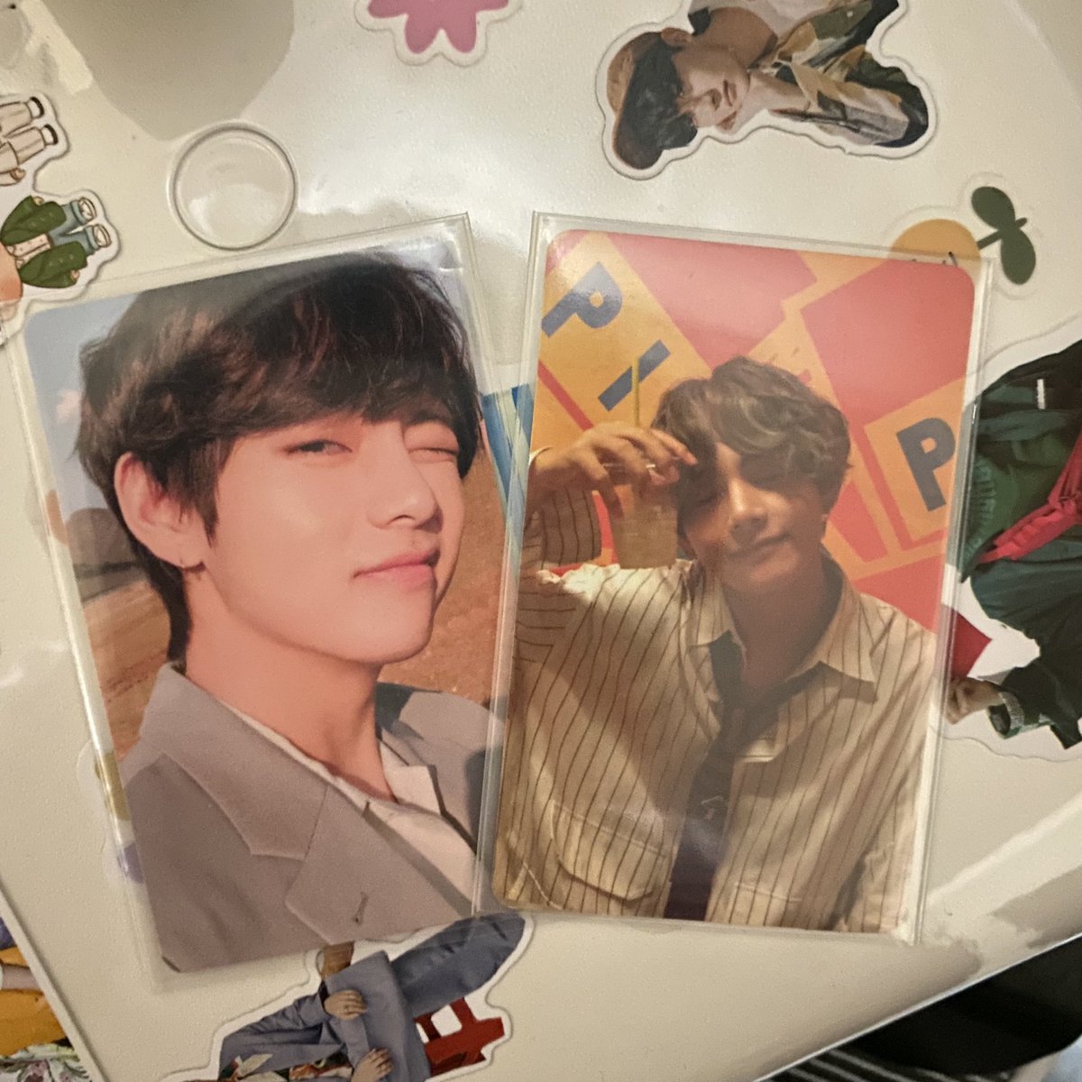 ianniecart's tweet photo. β taehyung mails ! #ianmails
taehyung arrived safely ! thank you so much for letting me adopt taehyung also for packing him safely :> sorry for the late feedback TT @Pearlple_V https://t.co/QN3ovNPTpB