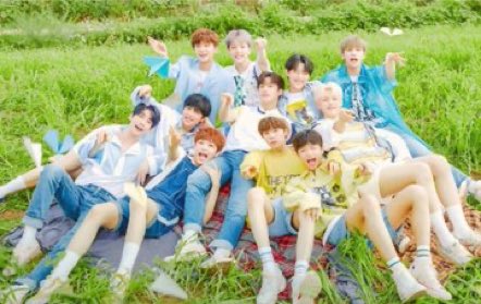 __ara27's tweet photo. Todaay is happy day 🤗🤗🤗
Happy 3rd anniversary X1🥳🥳🥳
See you again🥰🥹

#X1 #엑스원 
#엑스원_데뷔3주년축하해
#Happy3rdAnniversaryX1
@x1official101 @x1members https://t.co/vLHUYC6Swd