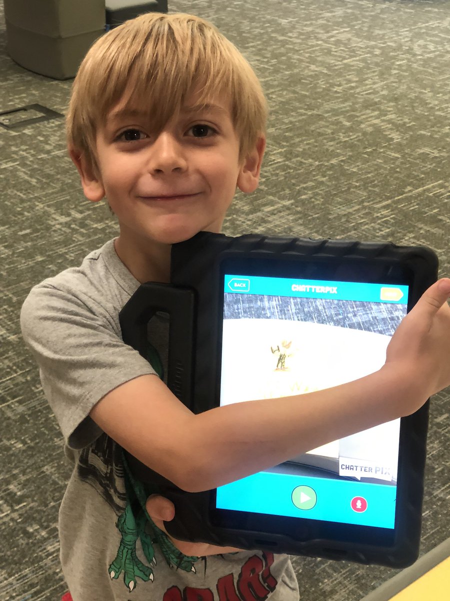 TurnerKat_'s tweet photo. Ms. Turner’s class loved using our flex seating to record our chatterkid responses today! #firstgrade #chatterkid #flexseating https://t.co/vRpebi4Q3H