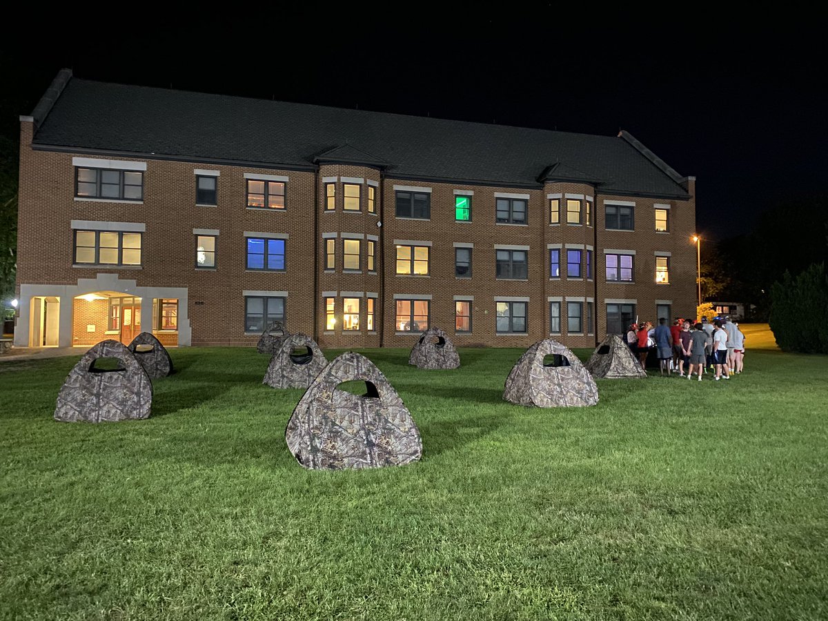 wittenberg's tweet photo. It’s nice to see campus buzzing again as Welcome Week fun continued today with Opening Convocation, a Presidential Meet &amp; Greet, Witt Olympics, and Witt After Dark - among other festivities! #HavingLight https://t.co/aJTgBTErdg