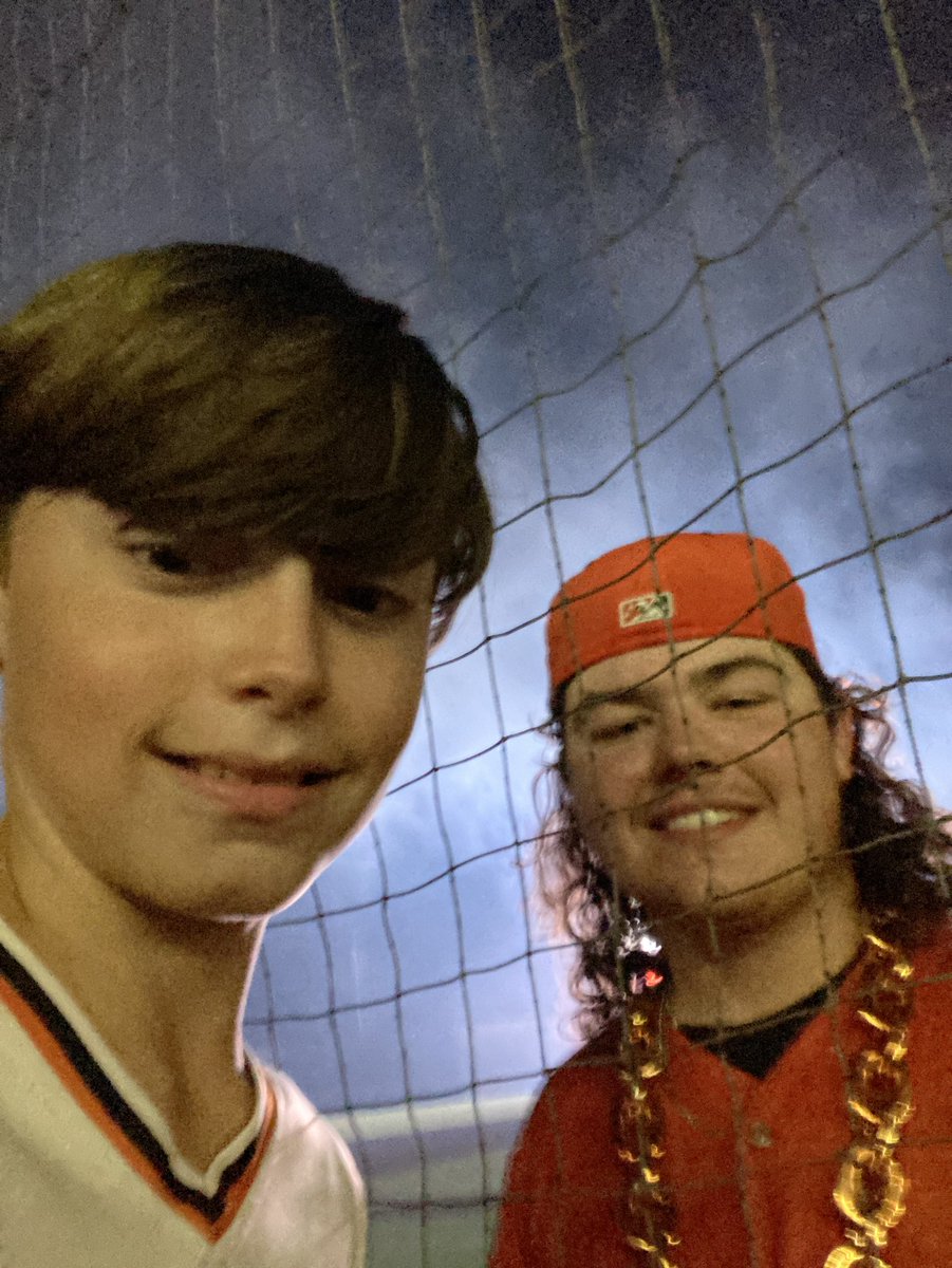 KasenAdams2029's tweet photo. Hitting walkoff bombs and taking fireworks selfies @CreedWillems11 Thanks for a great night with the @shorebirds #homerunchain #FlyTogether #birdland https://t.co/iXJZ7a8A7P
