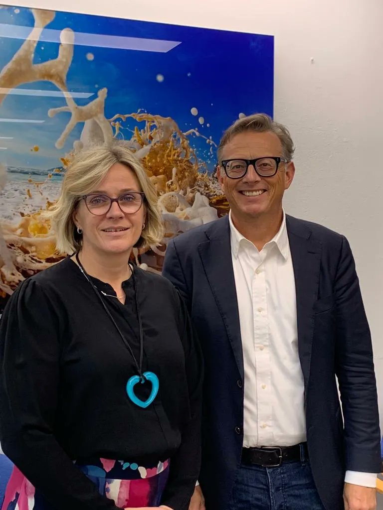 zalisteggall's tweet photo. Did you know switching one pack of mince per week for a plant based alternative saves around 48kg of CO2 emissions? Thatβs around 196km in your average car. Warringah constituent Nick Hazel, CEO of @v2foodofficial, is helping Australians make the transition to plant based meat. https://t.co/8qGijUm9iZ