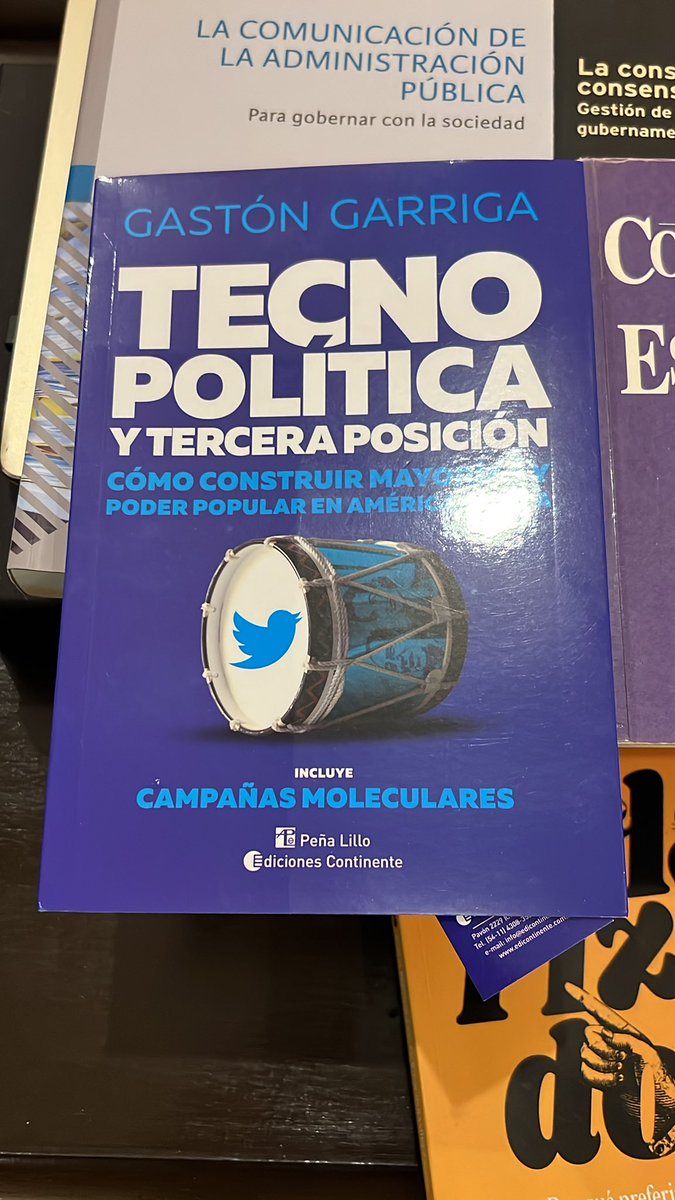 gustavolcordoba's tweet photo. Va agradecimiento a @gaston_garriga por su libro entregado en mano por su autor en la #MaratonComPol 👏👏👏 https://t.co/ypwGQWHoen